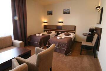 Фото номера Двухместный номер с 2 отдельными кроватями Отель Hotel nad Wigrami г. Gawrych Ruda 13