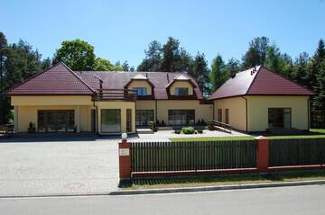 Фотографии Отели типа «постель и завтрак» Rezydencja Nad Wigrami Standard & Comfort Rooms г. Gawrych Ruda (Польша) №2 Фото Отели типа «постель и завтрак» Rezydencja Nad Wigrami Standard & Comfort Rooms г. Gawrych Ruda 2